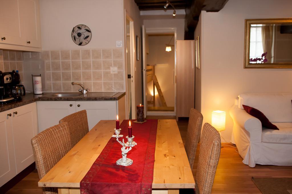 Le Charme Honfleurais Apartamento Exterior foto